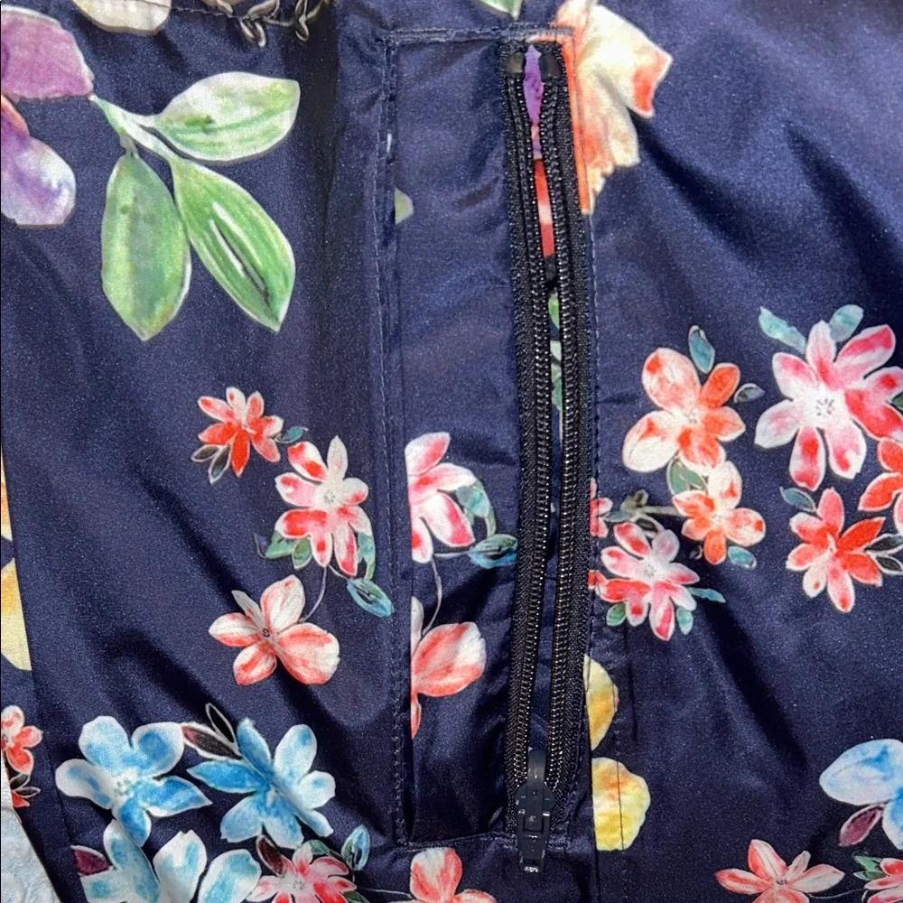 Details Navy Floral Utility Jacket with Drawstring Waist - Picture 5 of 6